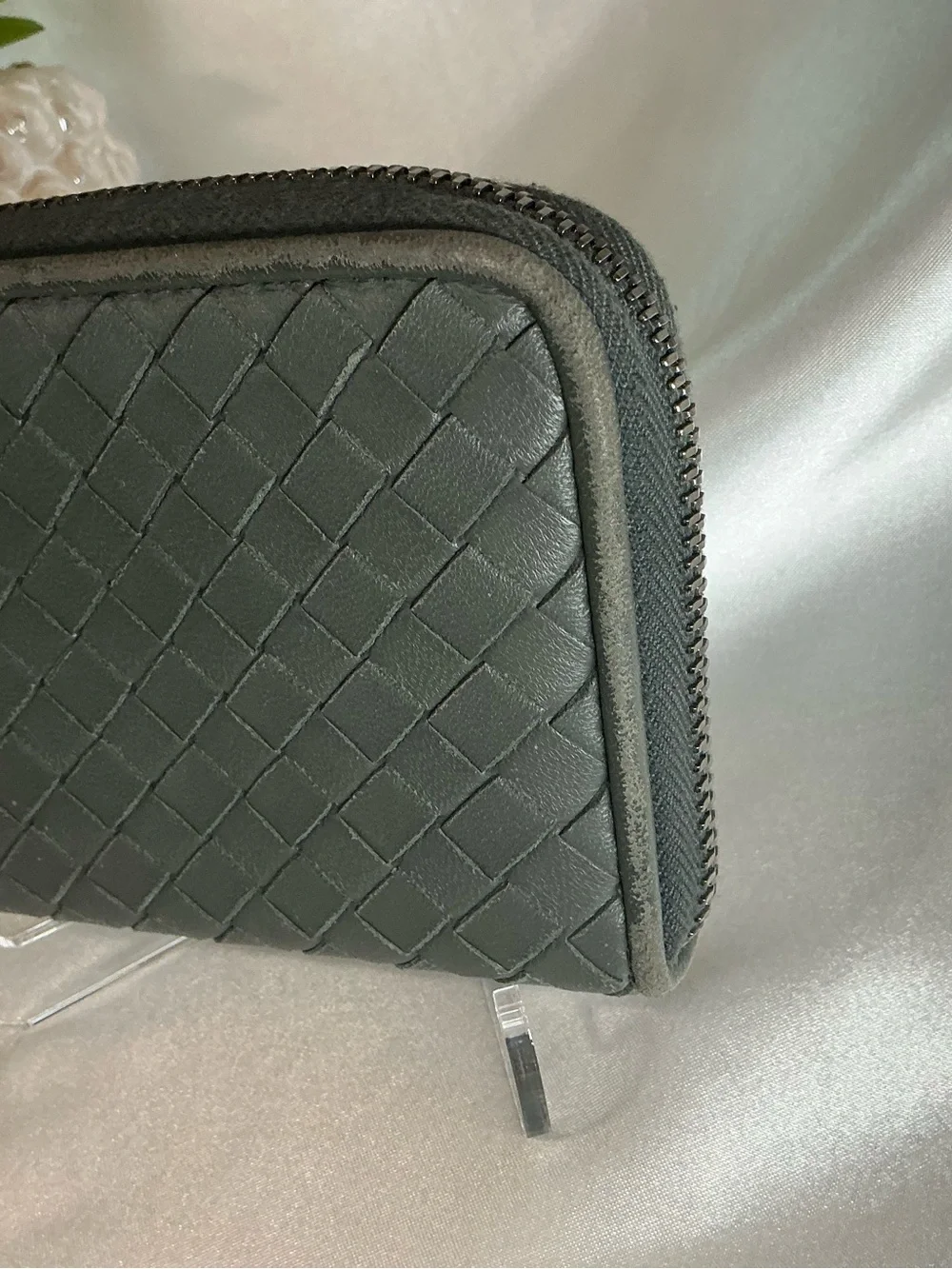 Bottega Veneta product preloved